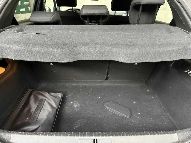 Peugeot 208 1.2 puretech style 75pk 2022, s-682-fj - afbeelding 28 van  41