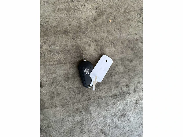 Peugeot 208 1.2 puretech style 75pk 2022, s-682-fj - afbeelding 36 van  41