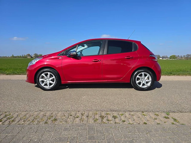 Peugeot 208 1.2 puretech style, gh-920-b - afbeelding 12 van  37