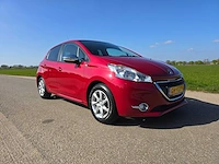 Peugeot 208 1.2 puretech style, gh-920-b - afbeelding 36 van  37