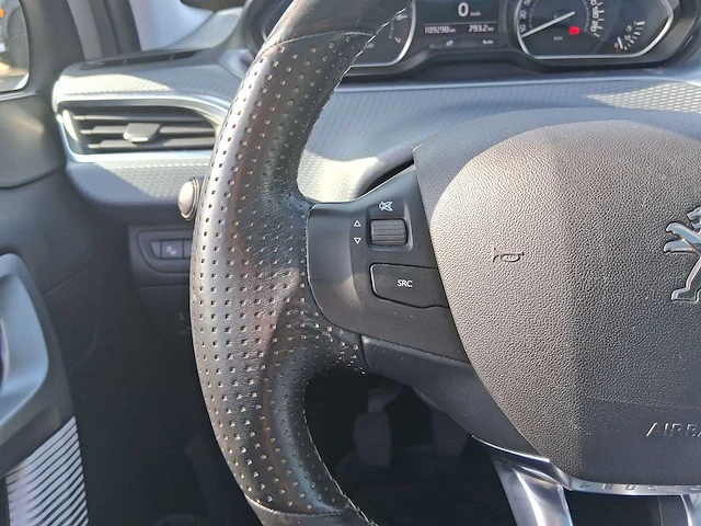 Peugeot 208 1.2 turbo allure 2015 | gv-650-j - afbeelding 10 van  31