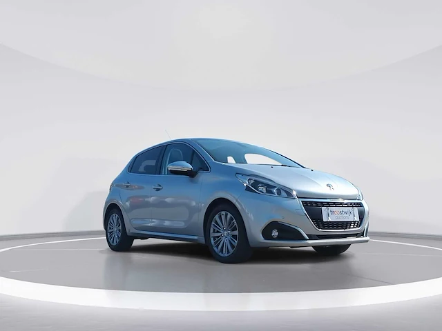 Peugeot 208 1.2 turbo allure 2015 | gv-650-j - afbeelding 12 van  31