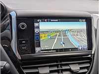 Peugeot 208 1.2 turbo style car 2015 | 8-zjb-97 - afbeelding 13 van  26