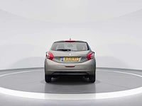 Peugeot 208 1.2 turbo style car 2015 | 8-zjb-97 - afbeelding 21 van  26