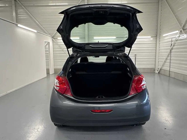 Peugeot 208 1.2 vti access , g-462-xp - afbeelding 6 van  16