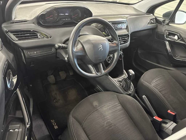 Peugeot 208 1.2 vti access , g-462-xp - afbeelding 12 van  16