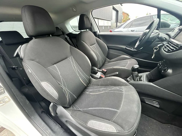 Peugeot 208 1.2 vti active - 2012 | 20-xhv-7 - afbeelding 14 van  21