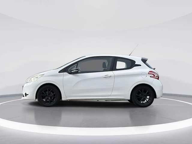 Peugeot 208 1.2 vti active - 2012 | 20-xvh-7 - afbeelding 22 van  26