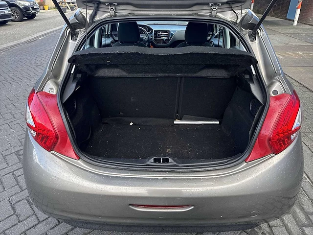 Peugeot 208 1.2 vti active car 2012 | 84-xzz-3 - afbeelding 13 van  24