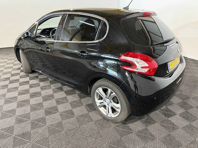 Peugeot 208 1.2 vti allure, 4-svg-44 - afbeelding 6 van  13
