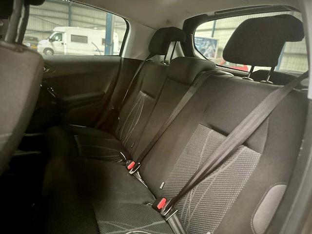Peugeot 208 1.2 vti envy , 2-kpg-46 - afbeelding 6 van  15