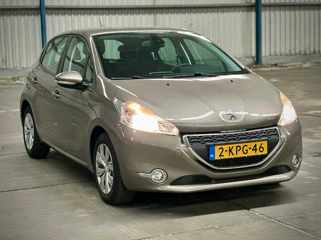 Peugeot 208 1.2 vti envy , 2-kpg-46 - afbeelding 8 van  15