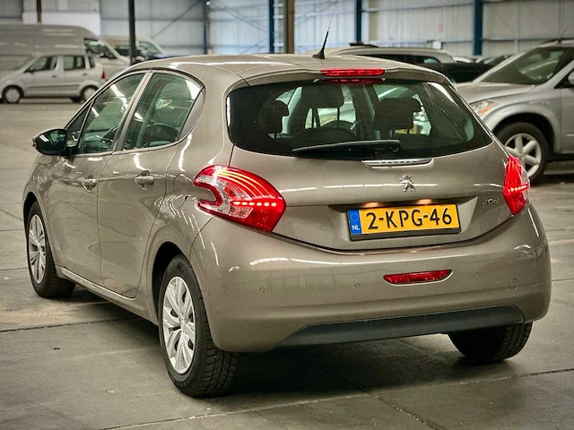 Peugeot 208 1.2 vti envy , 2-kpg-46 - afbeelding 9 van  15