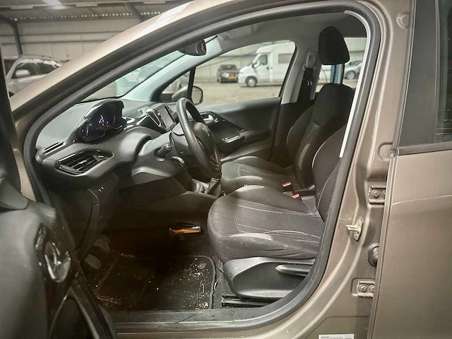 Peugeot 208 1.2 vti envy , 2-kpg-46 - afbeelding 11 van  15