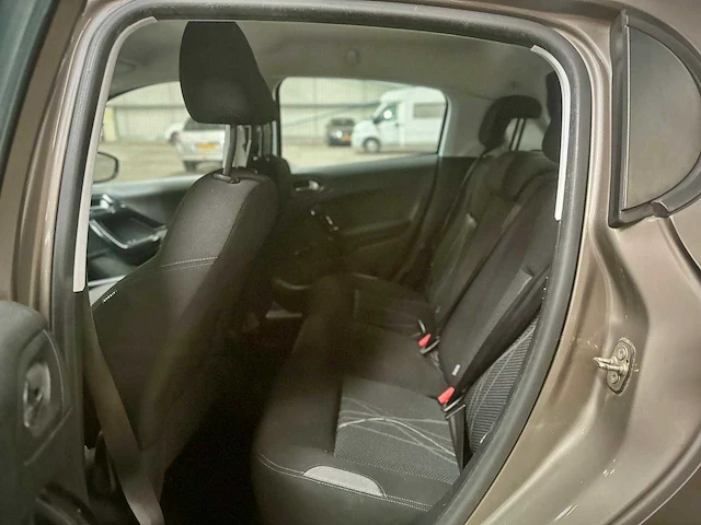 Peugeot 208 1.2 vti envy , 2-kpg-46 - afbeelding 12 van  15