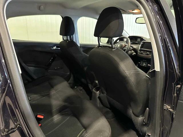 Peugeot 208 1.2 vti envy 6-txt-04 - afbeelding 4 van  24