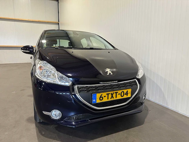 Peugeot 208 1.2 vti envy 6-txt-04 - afbeelding 23 van  24