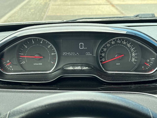 Peugeot 208 1.2 vti sport - 2012 | 20-xvh-7 - afbeelding 5 van  26