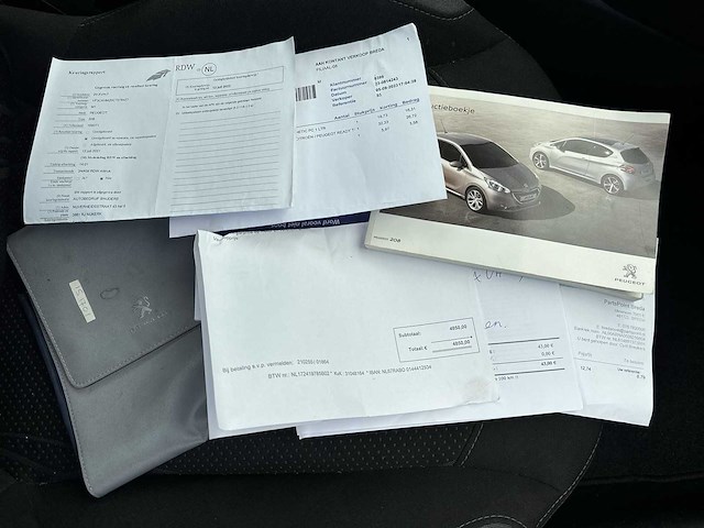 Peugeot 208 1.2 vti sport - 2012 | 20-xvh-7 - afbeelding 19 van  26