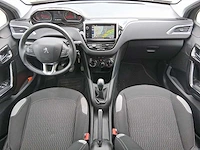 Peugeot 208 1.2 vti style 2014 | 6-xgk-89 - afbeelding 21 van  32