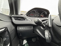 Peugeot 208 1.2i active stt etg 82 at, 2014 - afbeelding 11 van  31