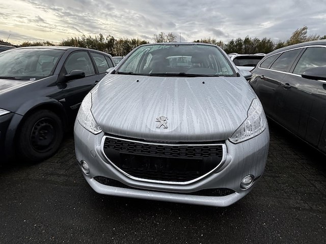 Peugeot 208 1.2i active stt etg 82 at, 2014 - afbeelding 12 van  31