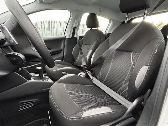 Peugeot 208 1.2i active stt etg 82 at, 2014 - afbeelding 30 van  31
