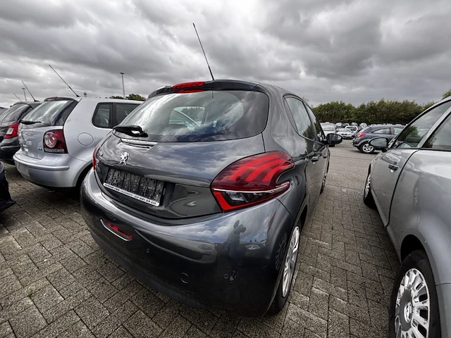 Peugeot 208 1.2i puretech active,2015 - afbeelding 33 van  38