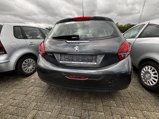 Peugeot 208 1.2i puretech active,2015 - afbeelding 34 van  38