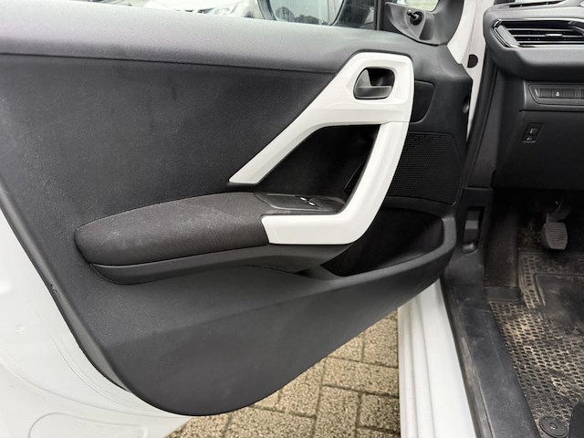 Peugeot 208 1.2i puretech like, 2018 - afbeelding 23 van  26