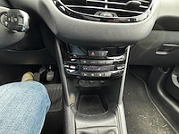 Peugeot 208 1.4 hdi active, 2013 - afbeelding 9 van  35