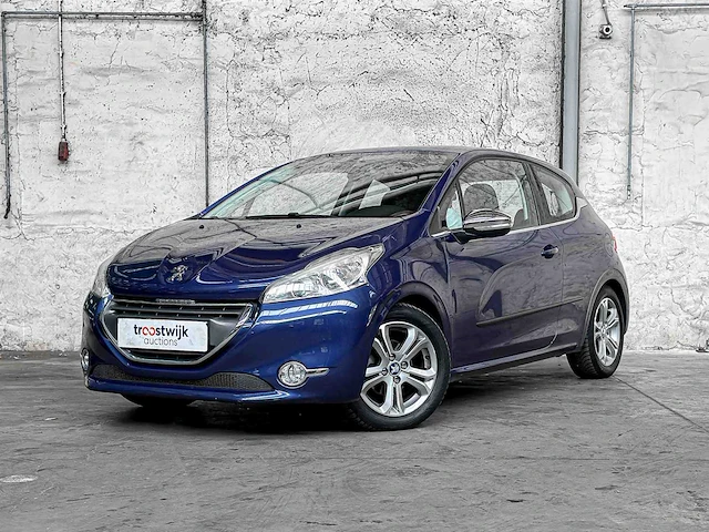 Peugeot 208 1.4 vti allure 95pk 2012, 31-xvb-3 - afbeelding 1 van  37