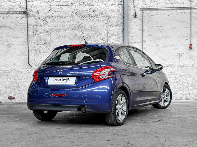 Peugeot 208 1.4 vti allure 95pk 2012, 31-xvb-3 - afbeelding 37 van  37