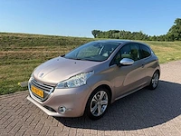 Peugeot 208 1.4 vti allure , 99-xrt-6 - afbeelding 1 van  27