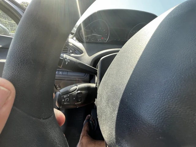 Peugeot 208 1.6 bluehdi active 75, 2015 - afbeelding 7 van  30
