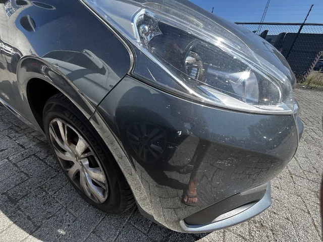 Peugeot 208 1.6 bluehdi active 75, 2015 - afbeelding 19 van  30