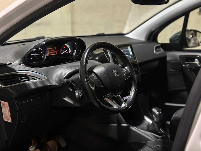Peugeot 208 1.6 bluehdi blue lease premium 99pk 2015, hs-789-p - afbeelding 9 van  40