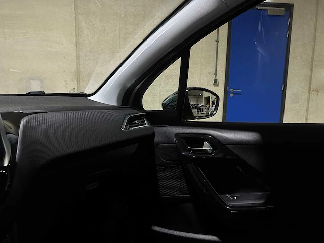 Peugeot 208 1.6 bluehdi blue lease premium 99pk 2015, hs-789-p - afbeelding 21 van  40
