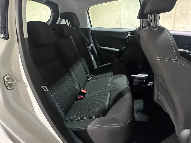 Peugeot 208 1.6 bluehdi blue lease premium 99pk 2015, hs-789-p - afbeelding 29 van  40