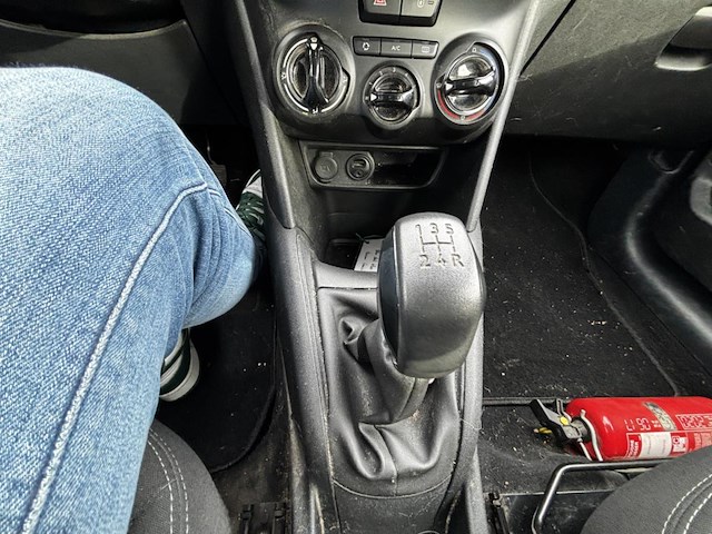 Peugeot 208 1.6 e-hdi active stt, 2014 - afbeelding 6 van  39