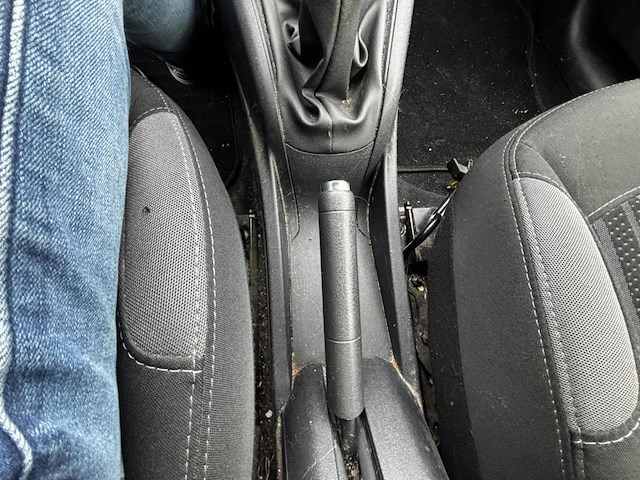 Peugeot 208 1.6 e-hdi active stt, 2014 - afbeelding 7 van  39