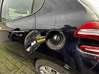 Peugeot 208 1.6 e-hdi active stt, 2014 - afbeelding 14 van  39