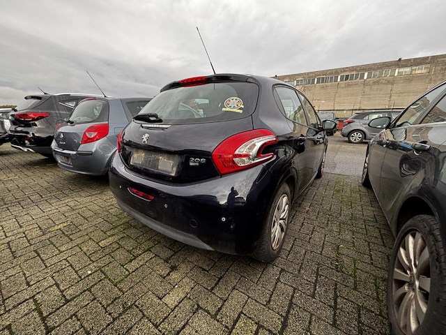 Peugeot 208 1.6 e-hdi active stt, 2014 - afbeelding 34 van  39