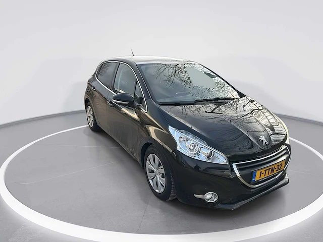 Peugeot 208 1.6 e-hdi style car 2014 | 1-ttn-32 - afbeelding 4 van  7