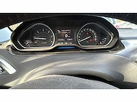 Peugeot 208 1.6 e-hdi style car 2014 | 1-ttn-32 - afbeelding 6 van  7