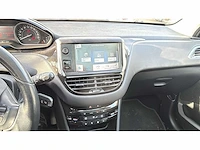 Peugeot 208 1.6 e-hdi style car 2014 | 1-ttn-32 - afbeelding 7 van  7