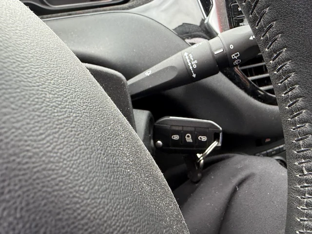 Peugeot 208 active,2016 - afbeelding 6 van  33