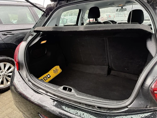 Peugeot 208 active,2016 - afbeelding 15 van  33