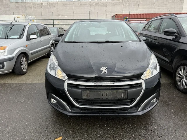 Peugeot 208 active,2016 - afbeelding 12 van  33