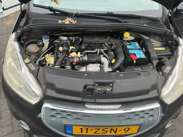 Peugeot 208 personenauto (11-zsn-9) - afbeelding 13 van  38